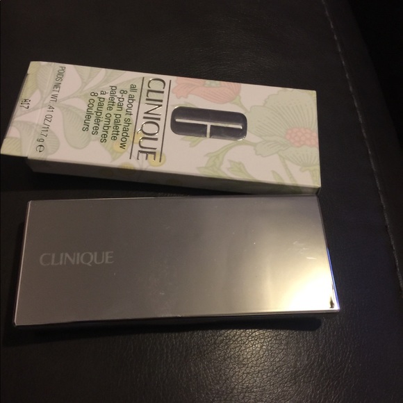 Clinique Palette - Picture 2 of 5